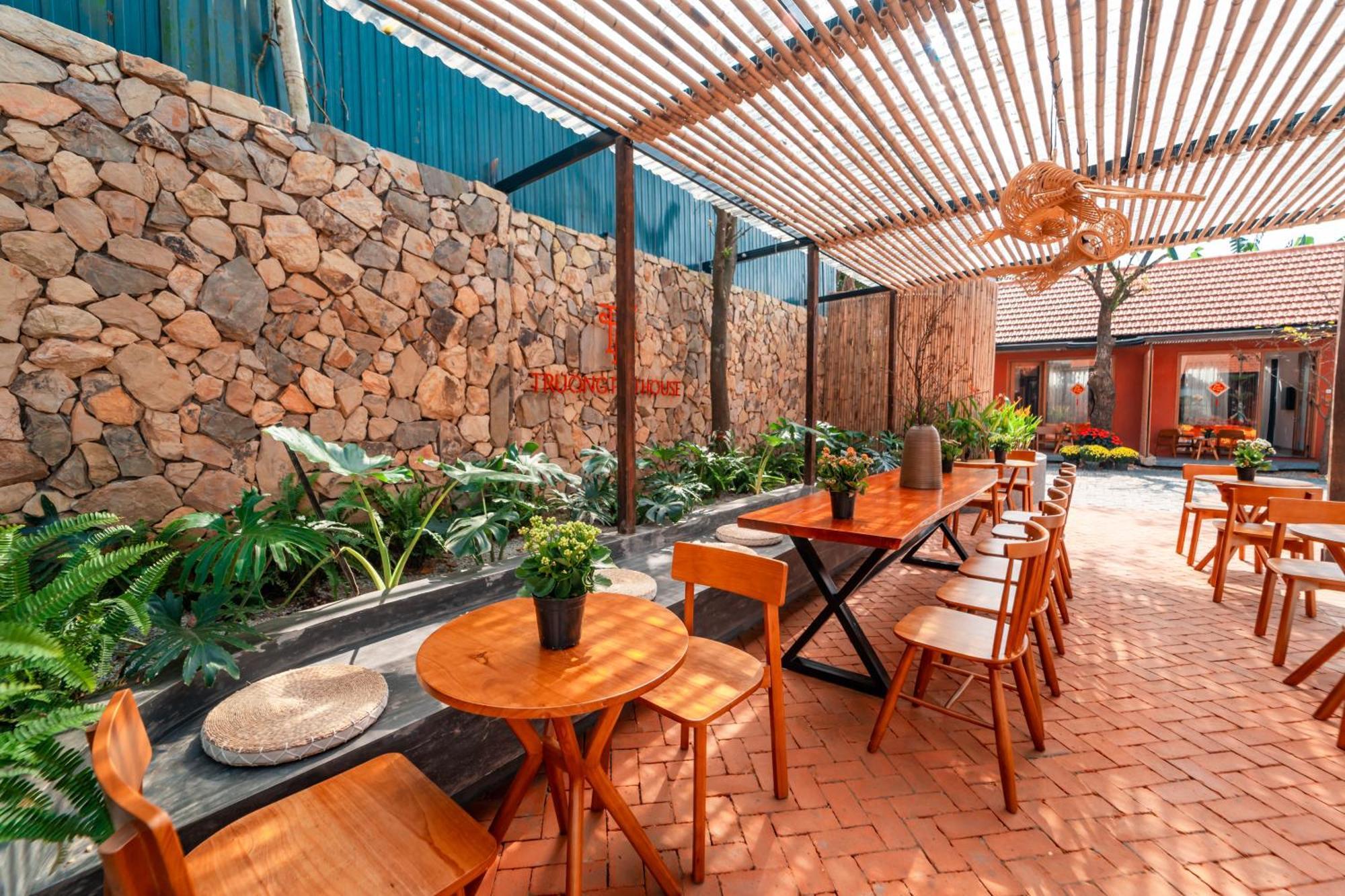 Truong Phu House - Hotel & Apartment Hue Buitenkant foto