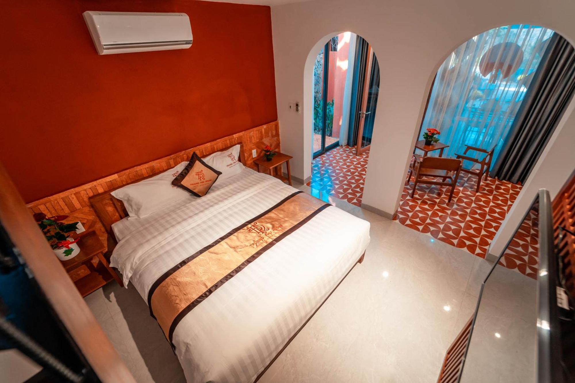 Truong Phu House - Hotel & Apartment Hue Buitenkant foto
