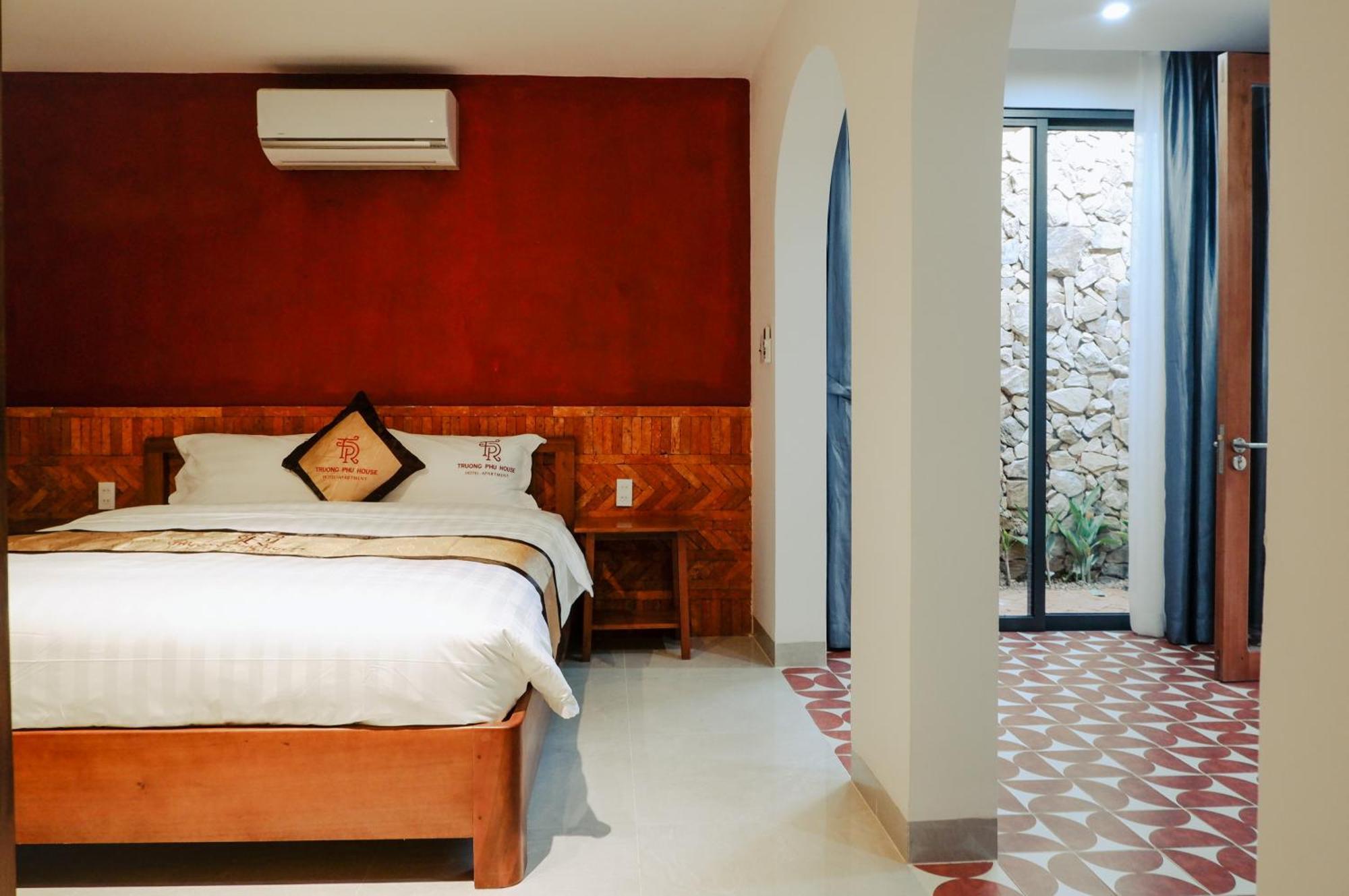 Truong Phu House - Hotel & Apartment Hue Buitenkant foto