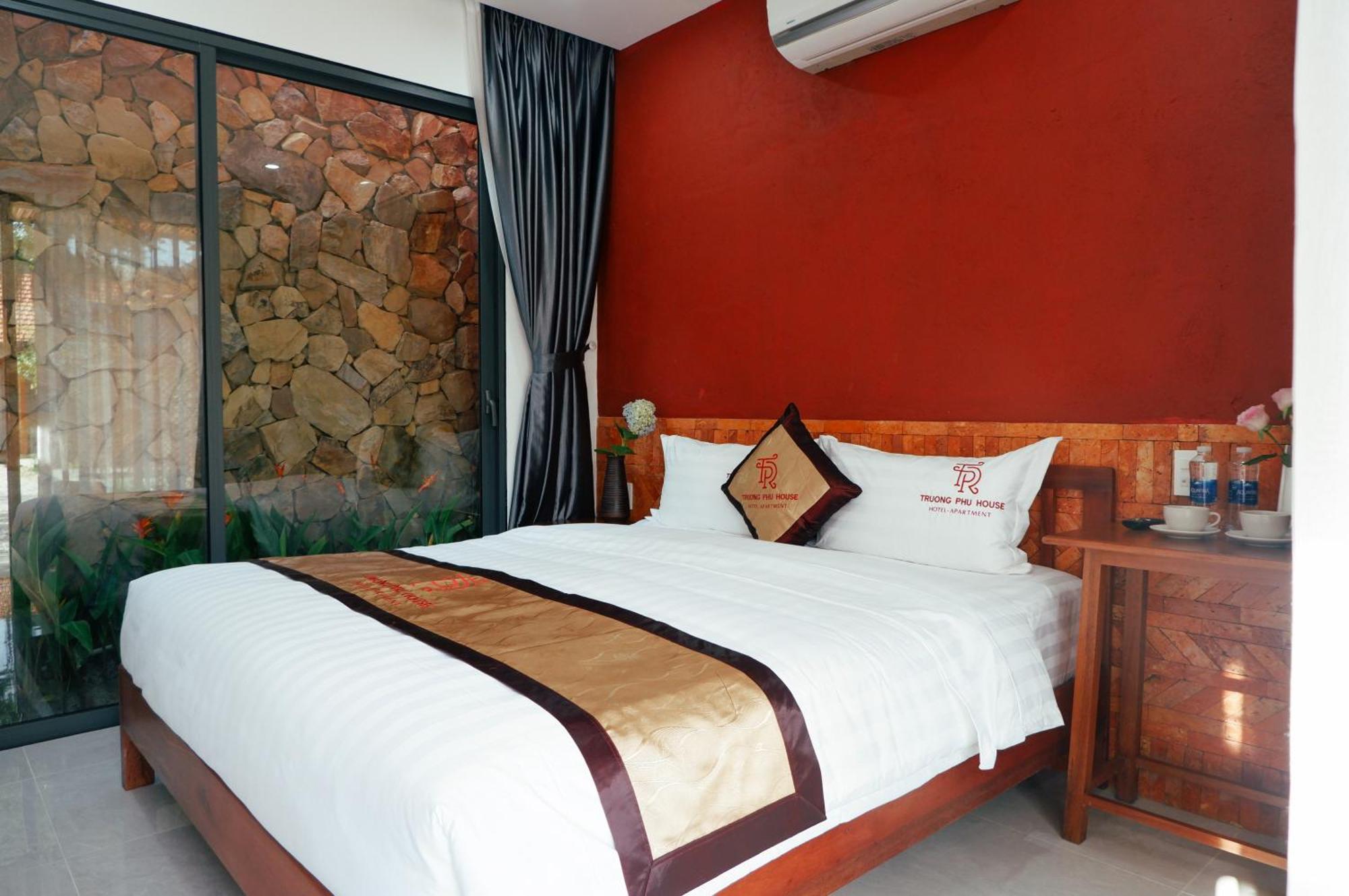 Truong Phu House - Hotel & Apartment Hue Buitenkant foto