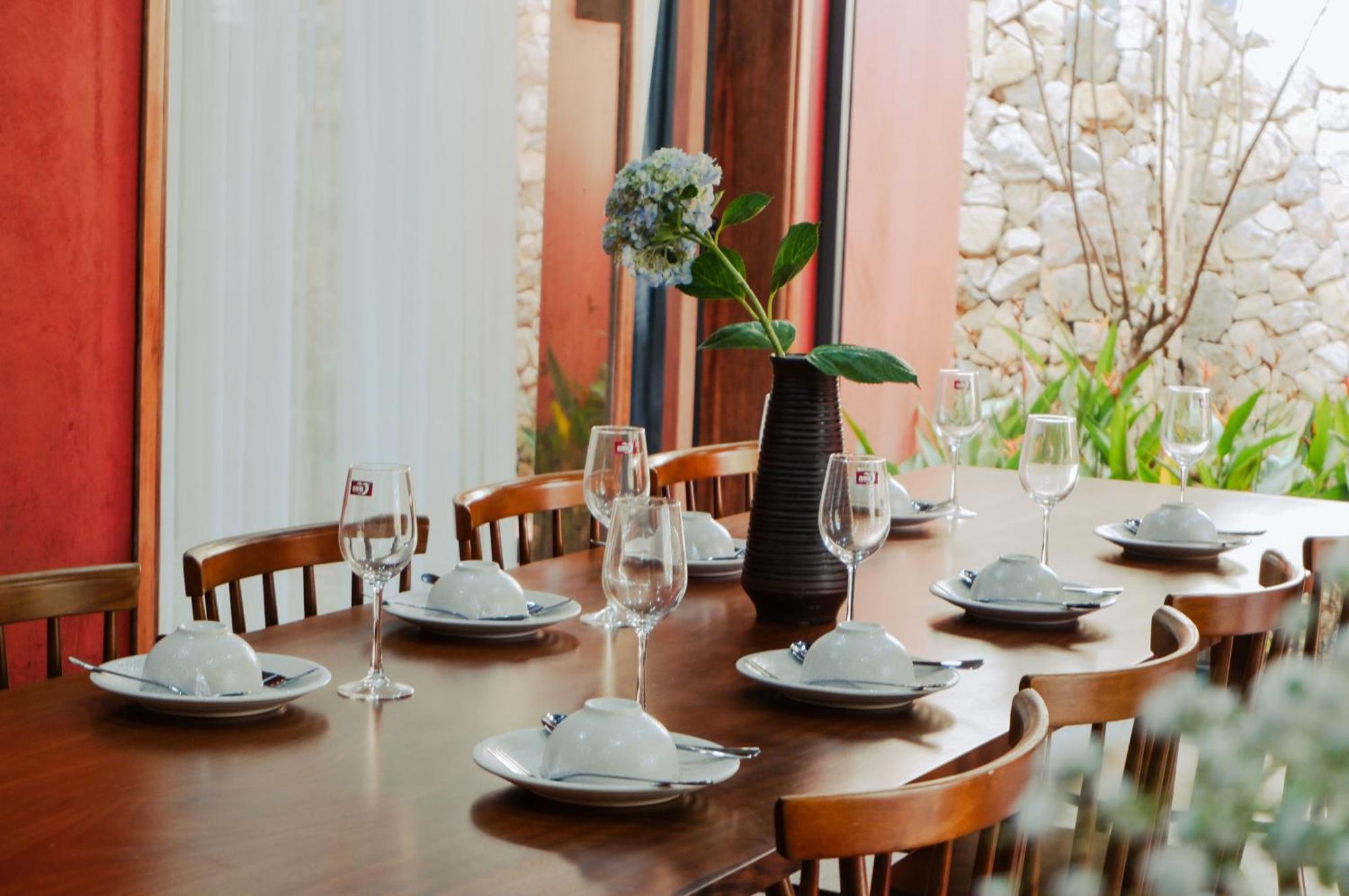 Truong Phu House - Hotel & Apartment Hue Buitenkant foto